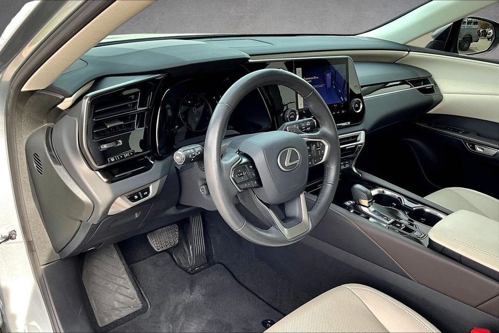 2024 Lexus RX 350 - Photo 26
