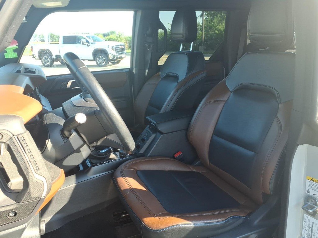 Used 2024 Cactus Gray Ne Ford Outer Banks 4 Door 4x4 image 17