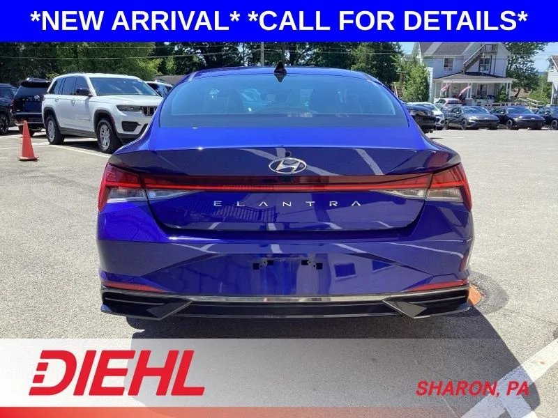 Used 2021 Blue Hyundai SEL image 6
