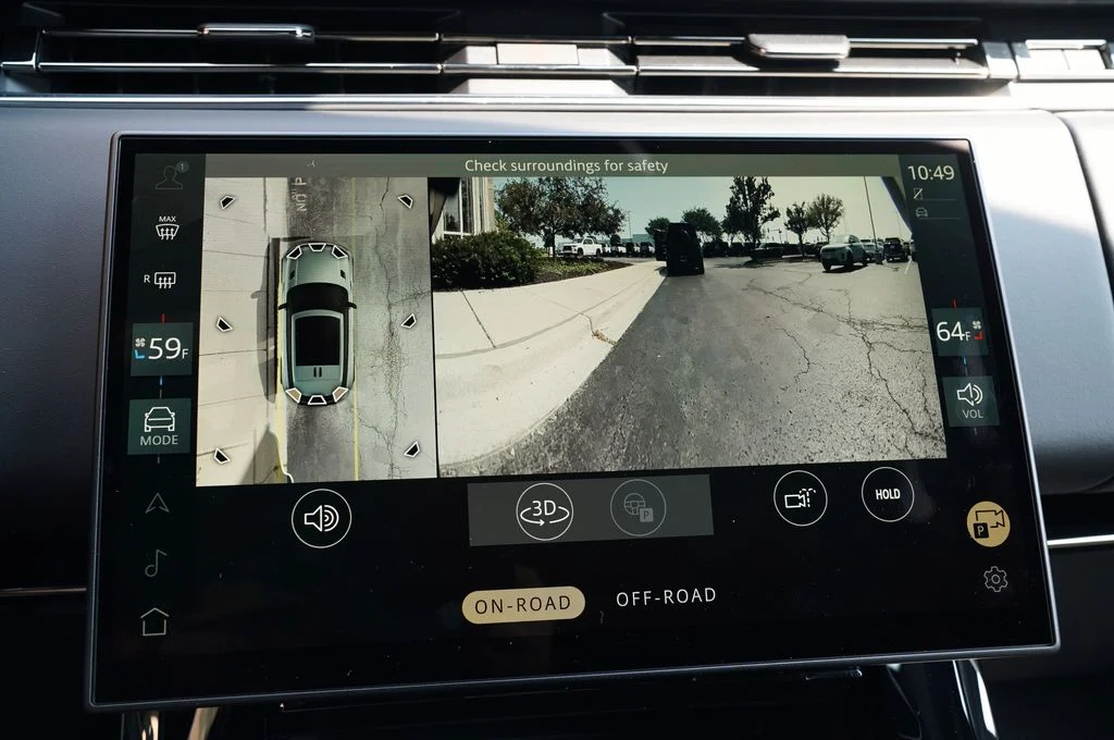 New 2026 Santorini Black Land Rover Dynamic SE image 27