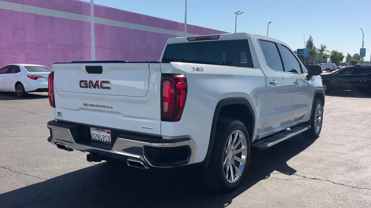 Used 2022 Summit White GMC SLT image 56