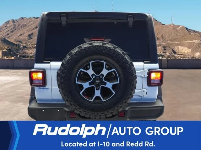 Used 2021 Bright White Clearcoat Jeep Unlimited Rubicon image 4