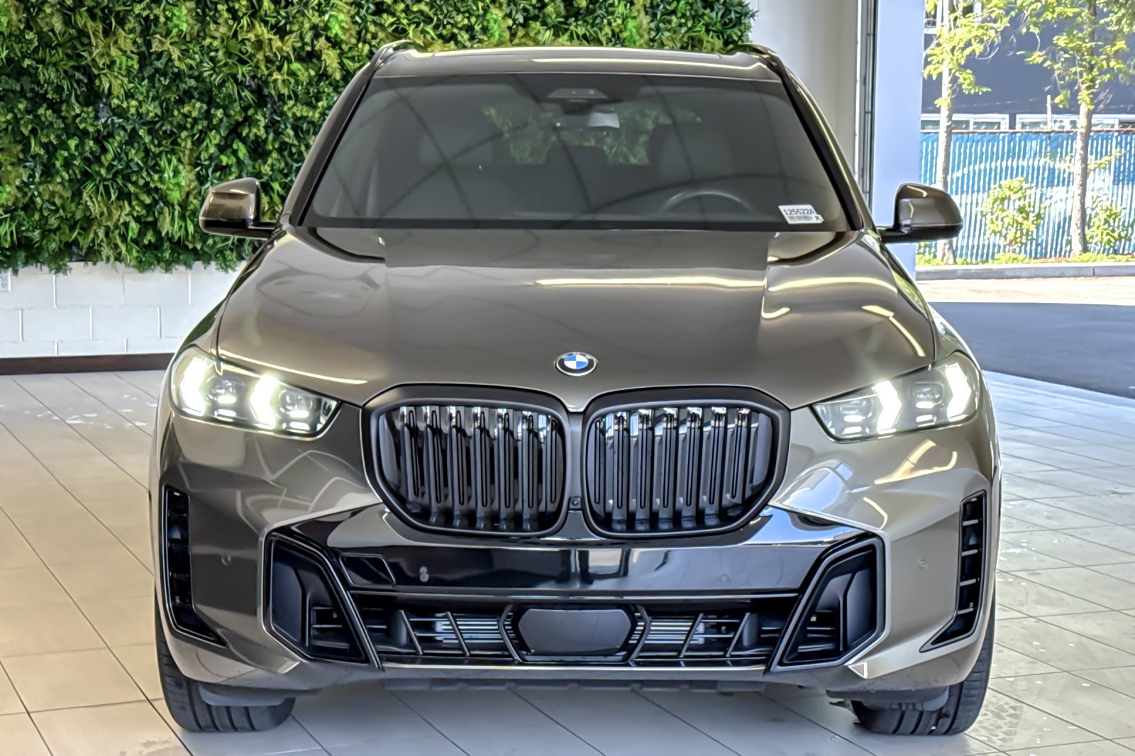Used 2026 Manhattan Green Metallic BMW xDrive40i image 9