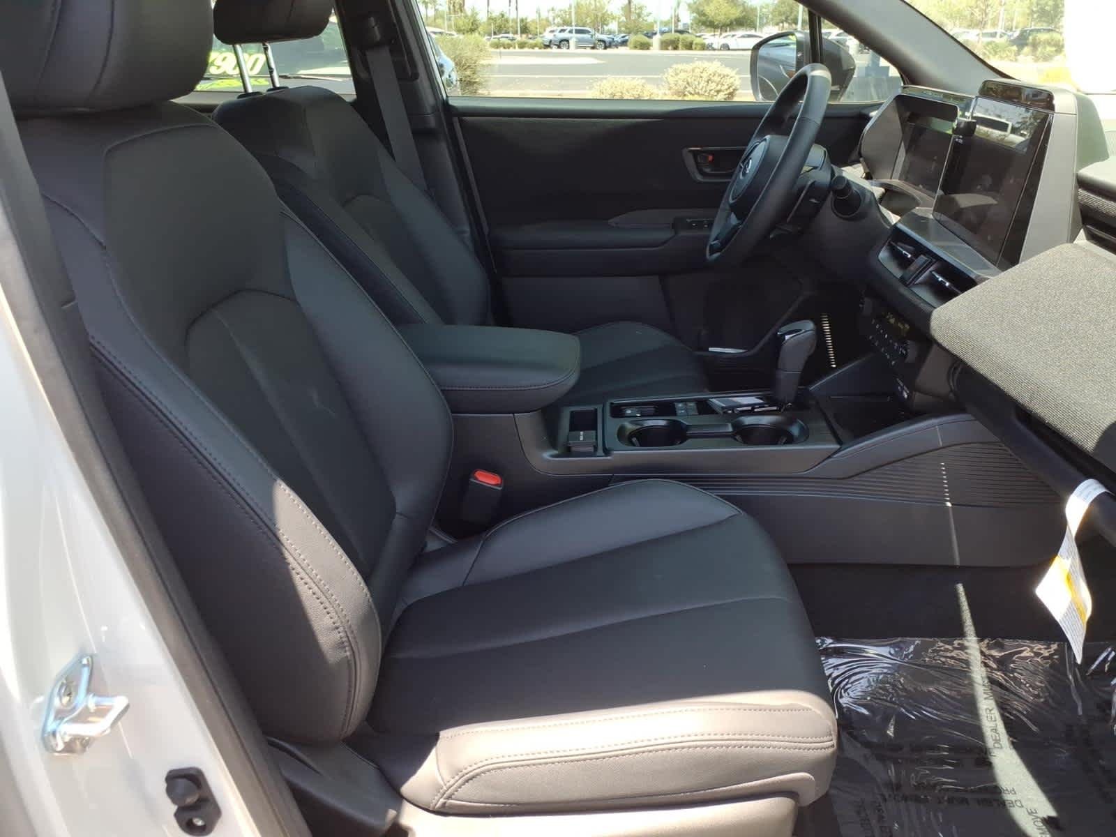 Used 2026 Crystal White Pearl Subaru Premium image 19