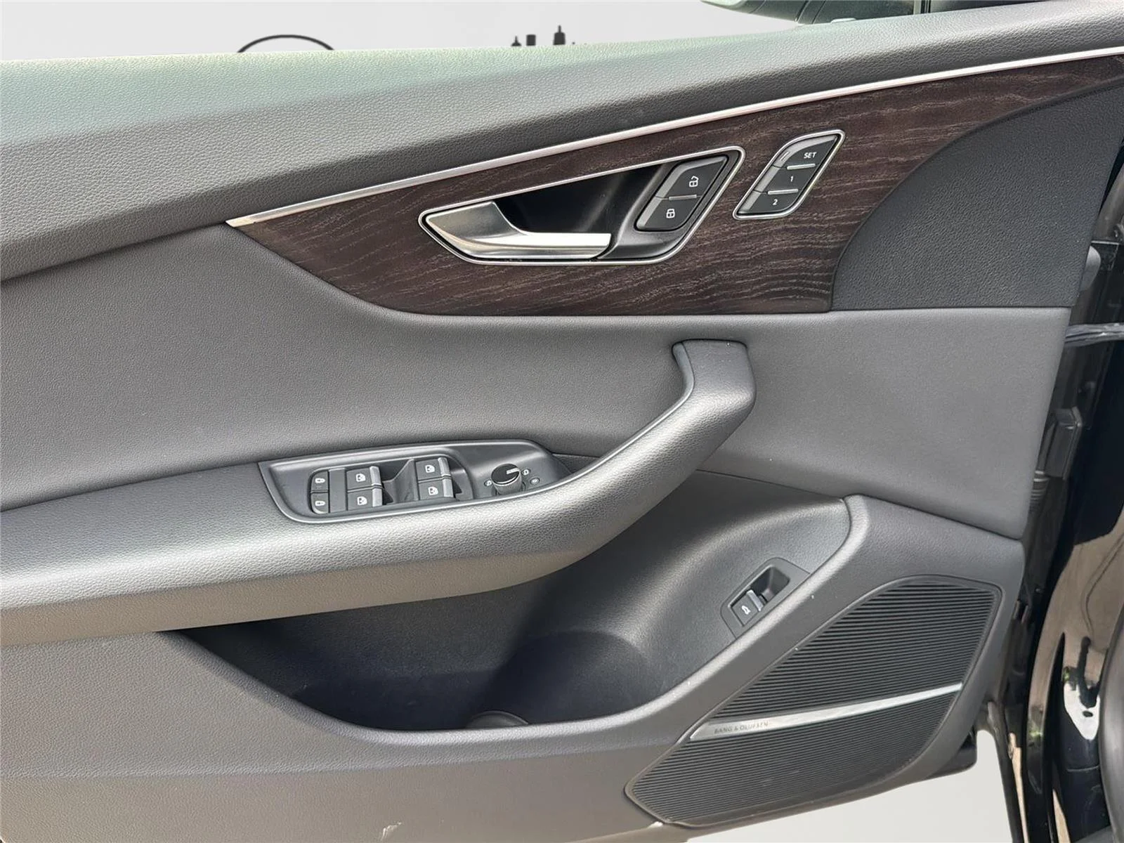 2022 Audi Q8 Premium Plus - Photo 33