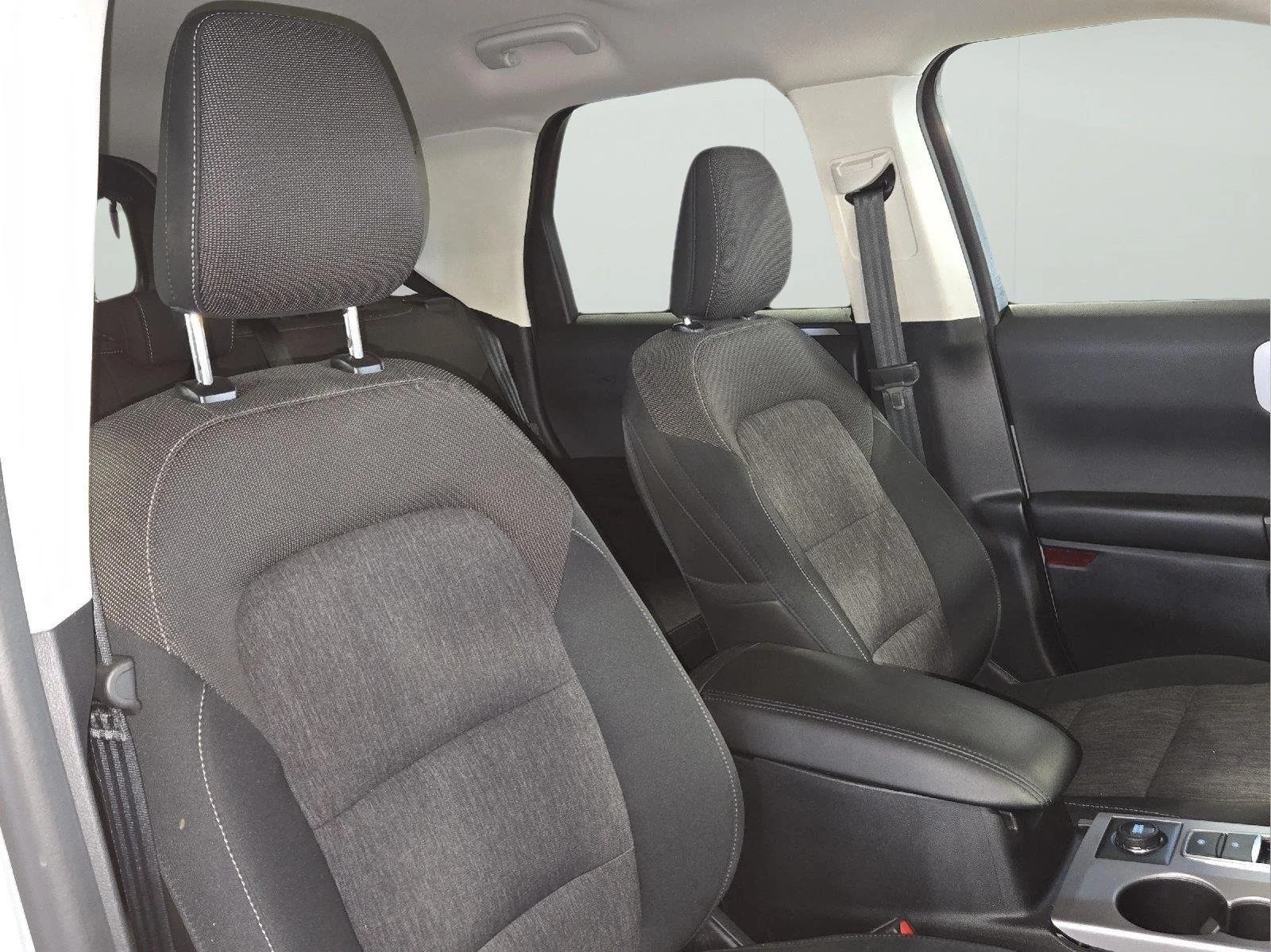 Used 2024 Cactus Gray Ford Big Bend image 59