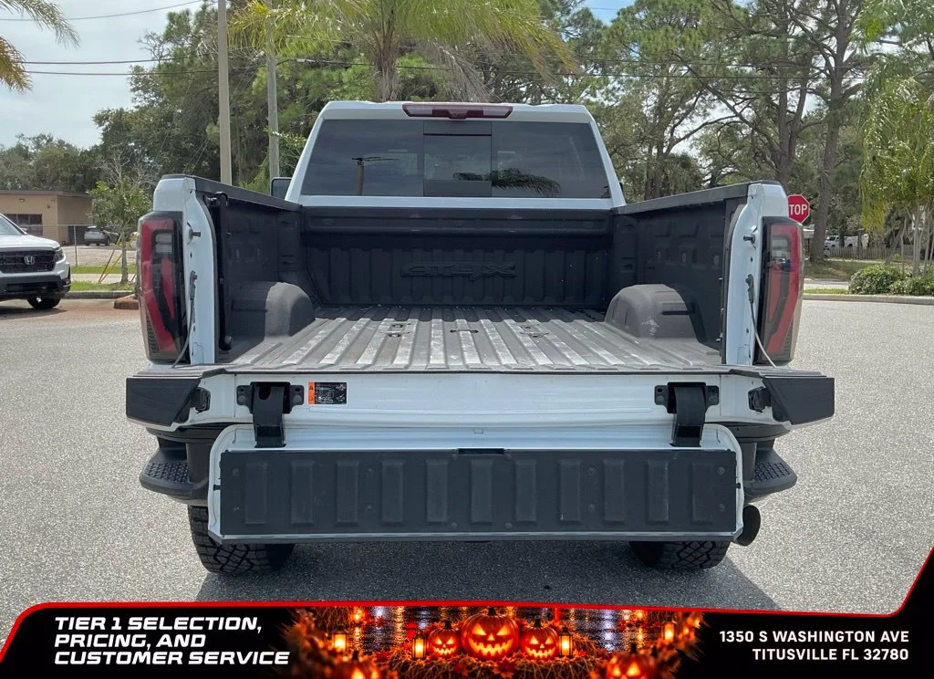 Used 2024 Summit White GMC AT4X image 21
