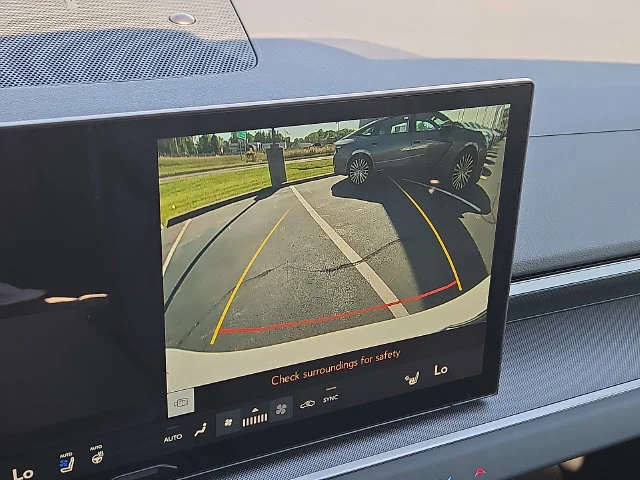New 2026 Ultra White Lexus PREMIUM image 17