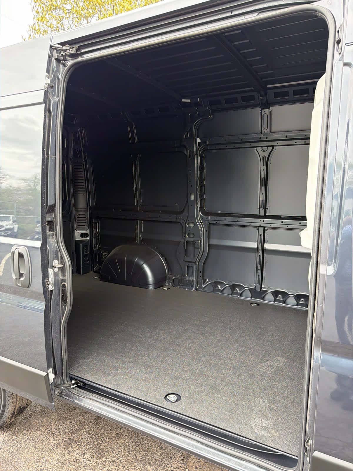 New 2026 Forged Blue Metallic RAM Tradesman image 19