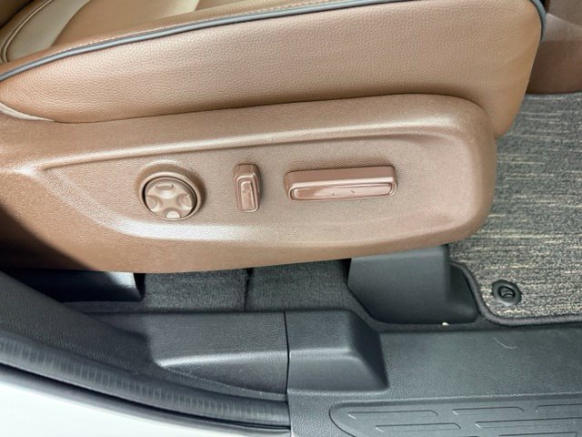 2025 Honda Odyssey Touring - Photo 36
