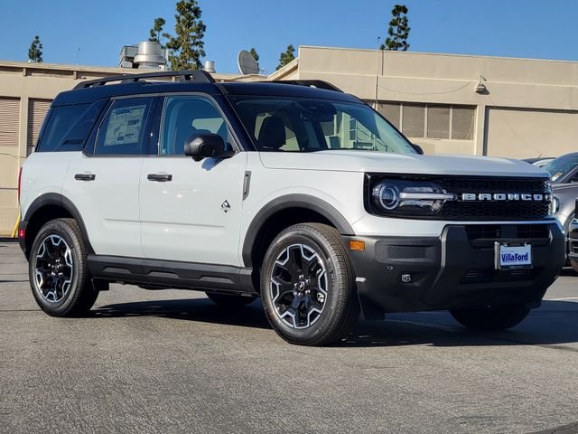 New 2026 Space White Metallic Ford Outer Banks® image 26