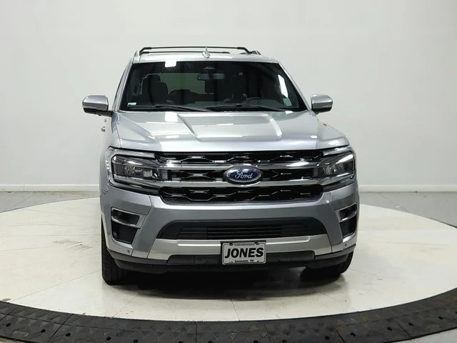 Used 2024 Silver Ford Limited image 3