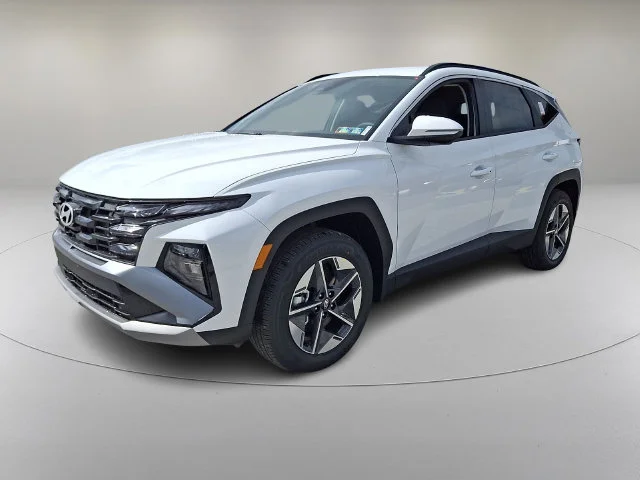 New 2026 White Hyundai SEL Convenience image 2