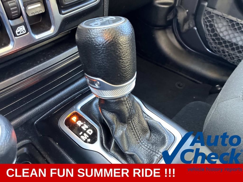 Used 2018 Gray Jeep Unlimited Sport S image 28