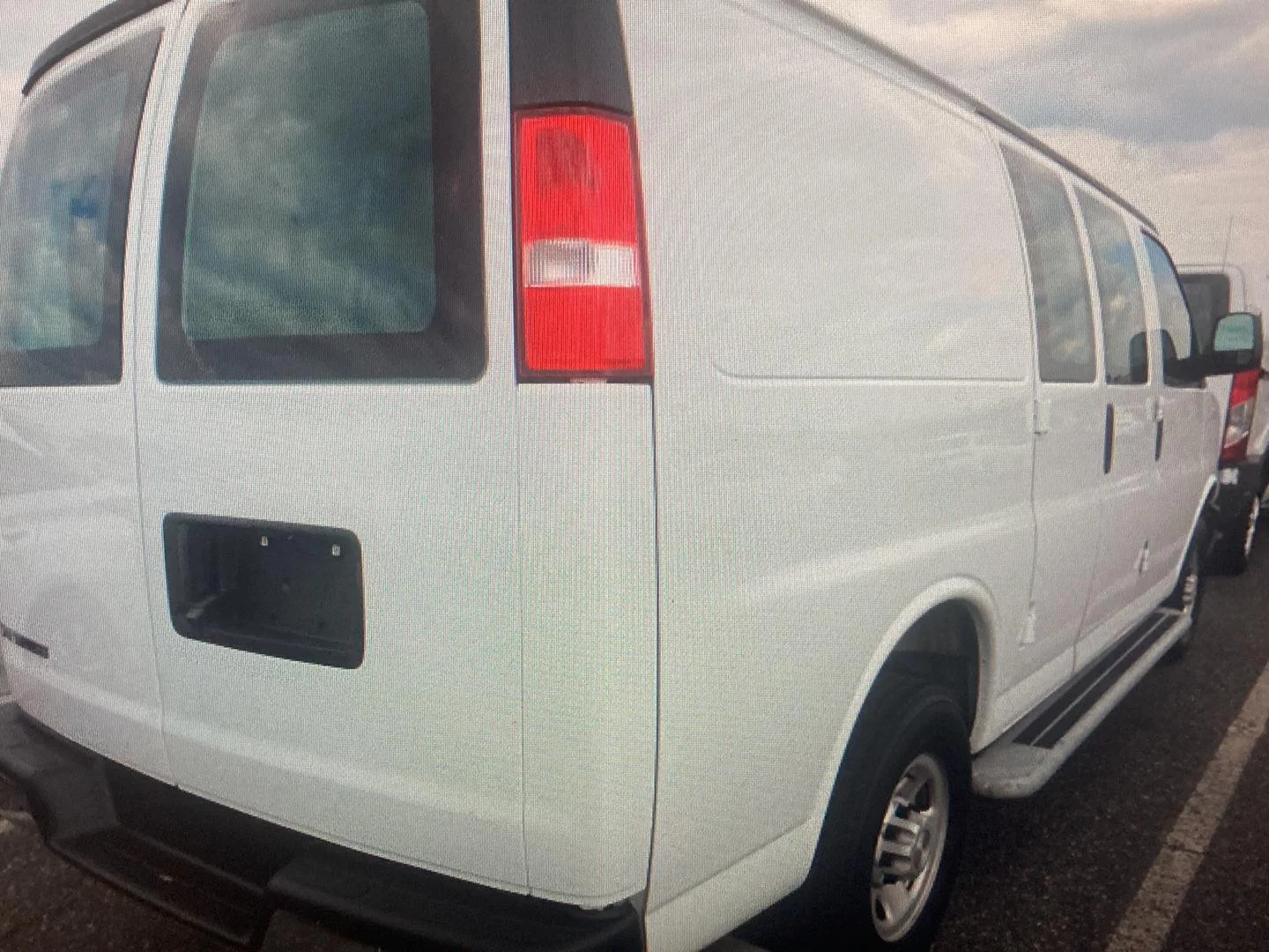 Used 2025 Summit White Chevrolet Cargo Van image 3