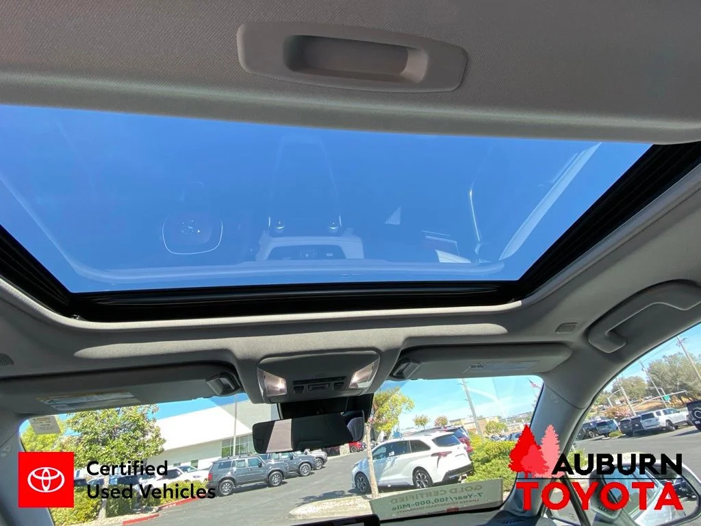 Certified Used 2025 Wind Chill Pearl Toyota Limited image 30