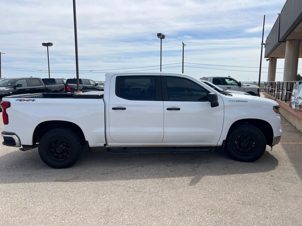 Used 2023 White Chevrolet WT image 5