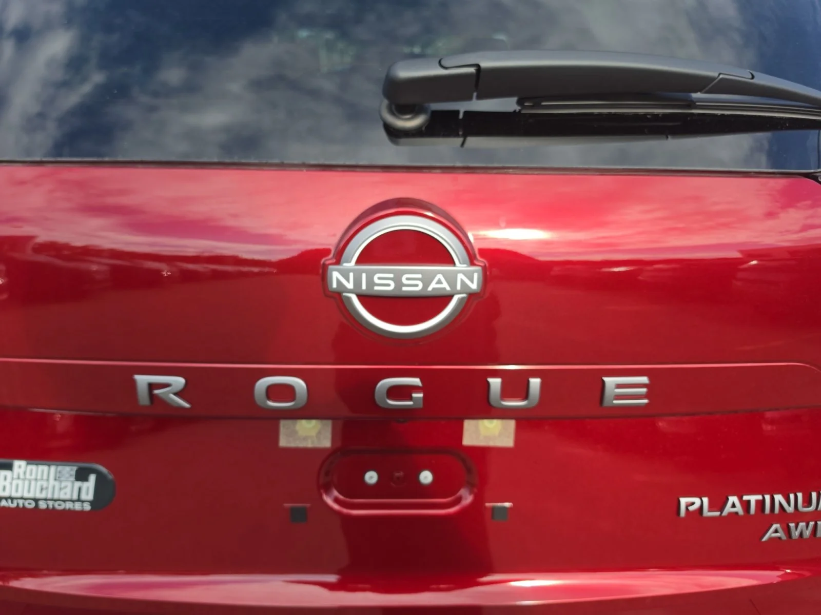 New 2026 Scarlet Ember Tintcoat Nissan Platinum image 44