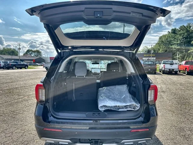 New 2026 Agate Black Metallic Ford Active image 22