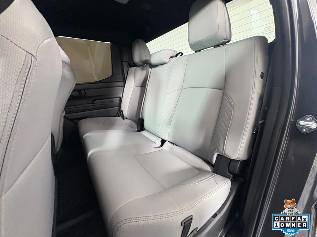 Used 2025  Toyota SR5 image 18