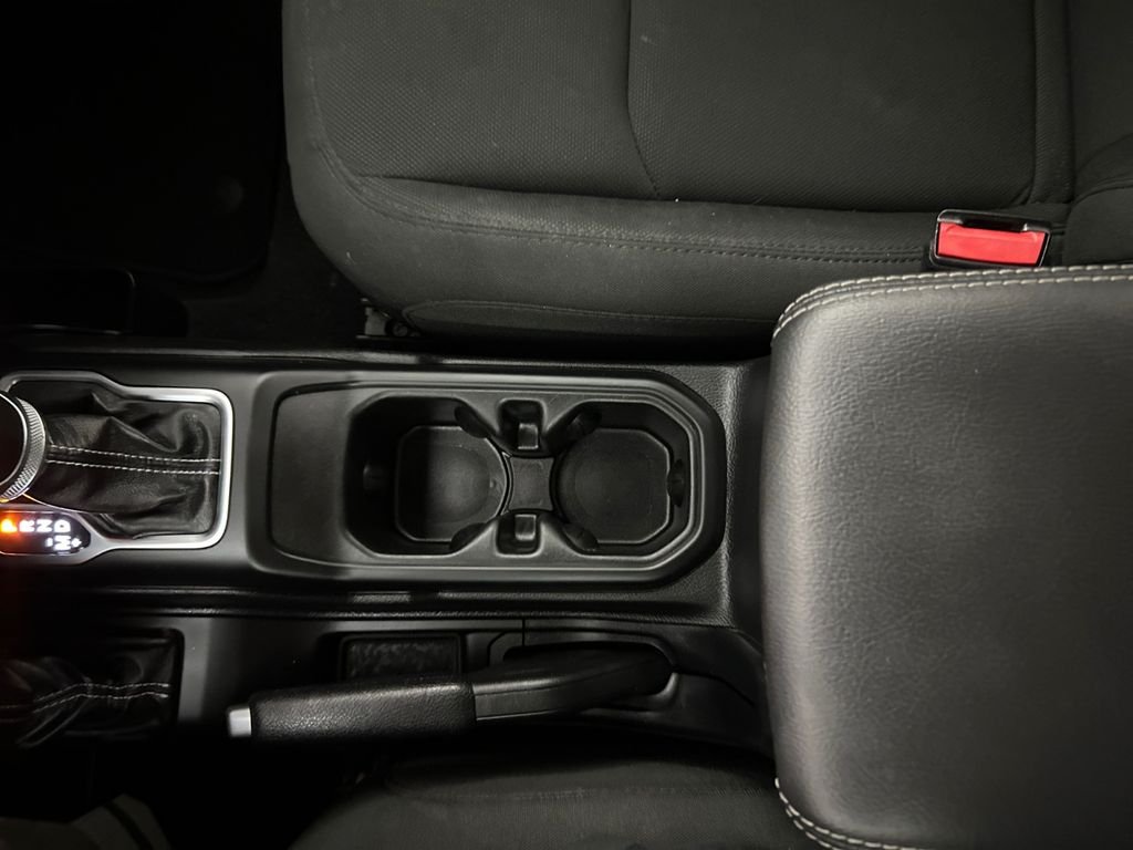 Used 2021 Gray Jeep Unlimited Sahara image 23