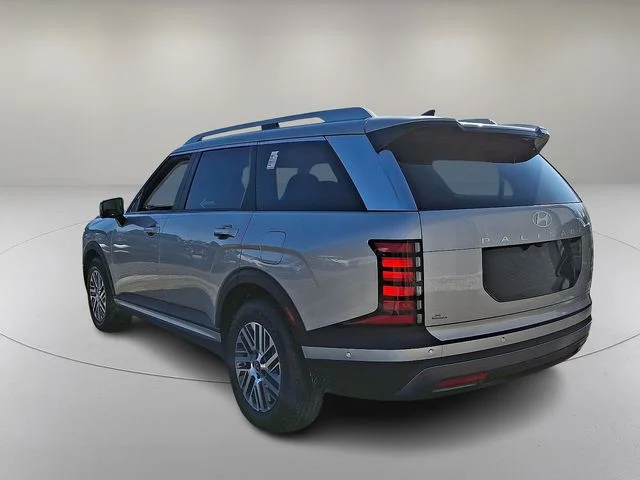 New 2026 Silver Hyundai SEL Premium image 5