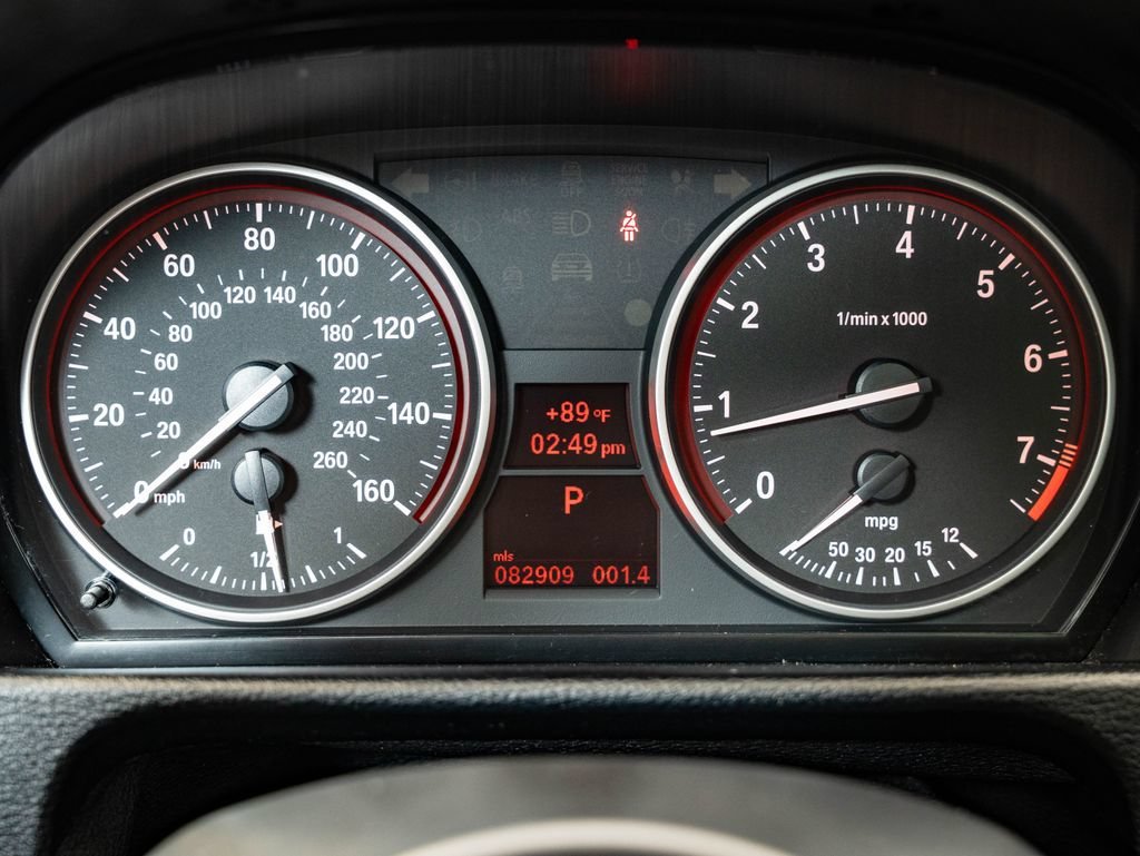Used 2015 Glacier Silver Metallic BMW xDrive28i image 29