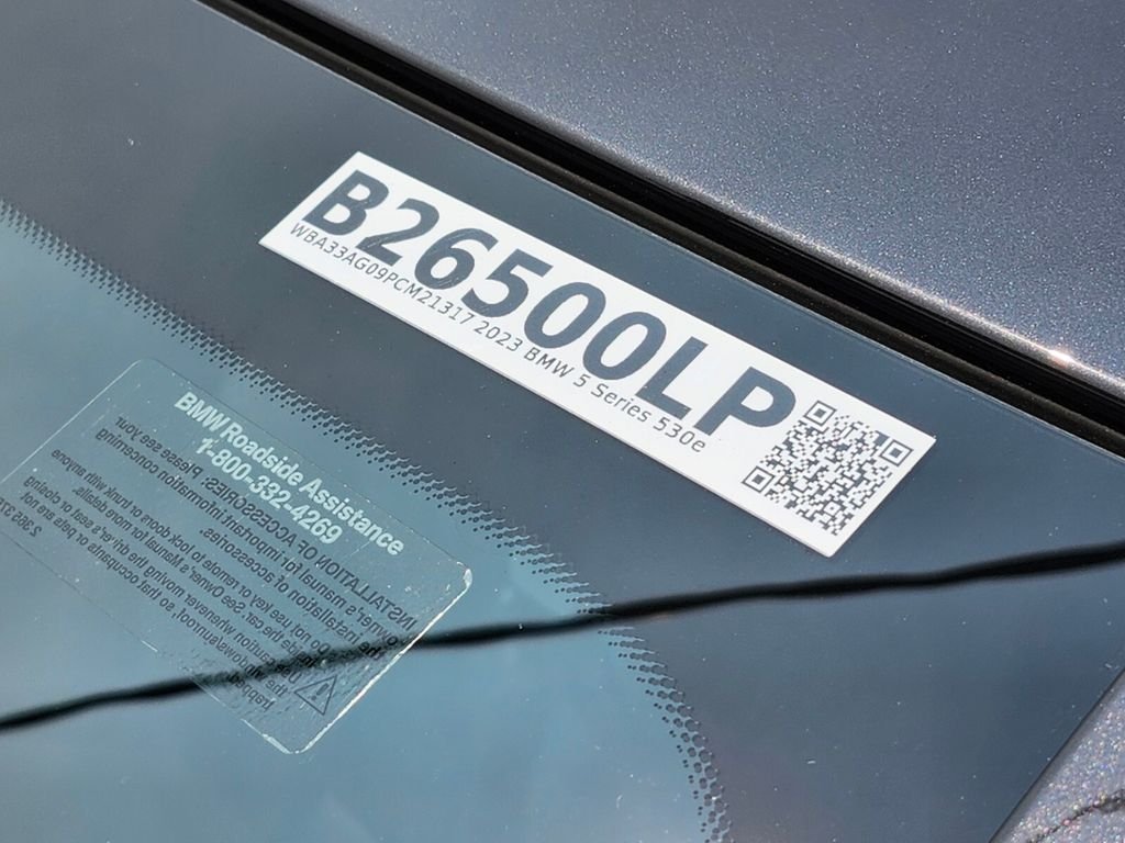 Used 2023 Gray BMW 530e iPerformance image 38