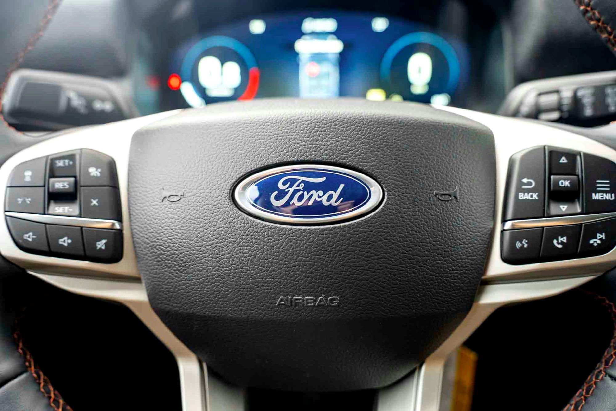 New 2026 Vapor Blue Metallic Ford Active image 12