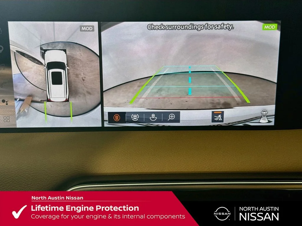 New 2026 White Nissan SL image 17