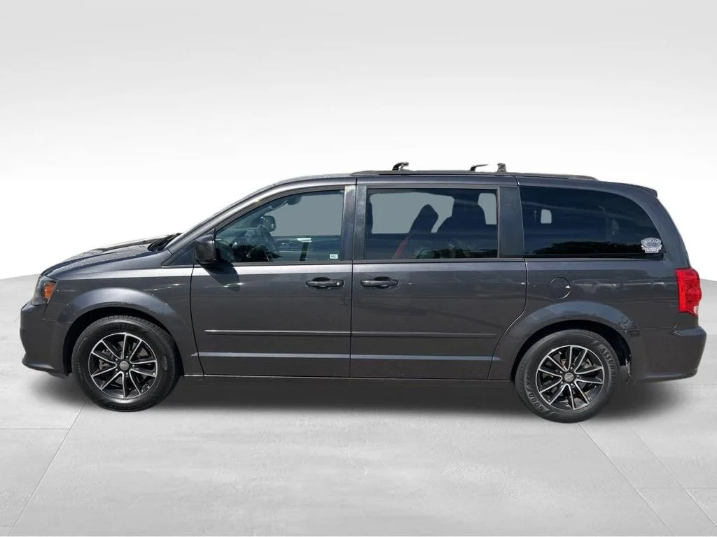 Used 2016 Dodge Grand Caravan R/T with VIN 2C4RDGEG6GR376678 for sale in Chesapeake, VA