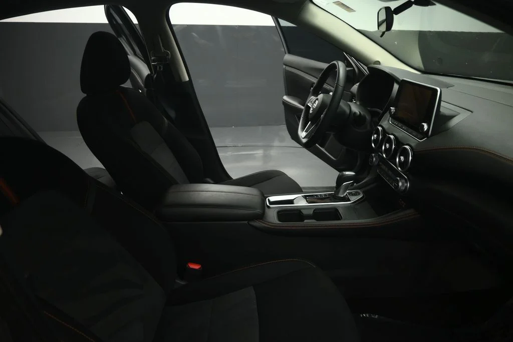 Used 2022 Gray Nissan SR image 49