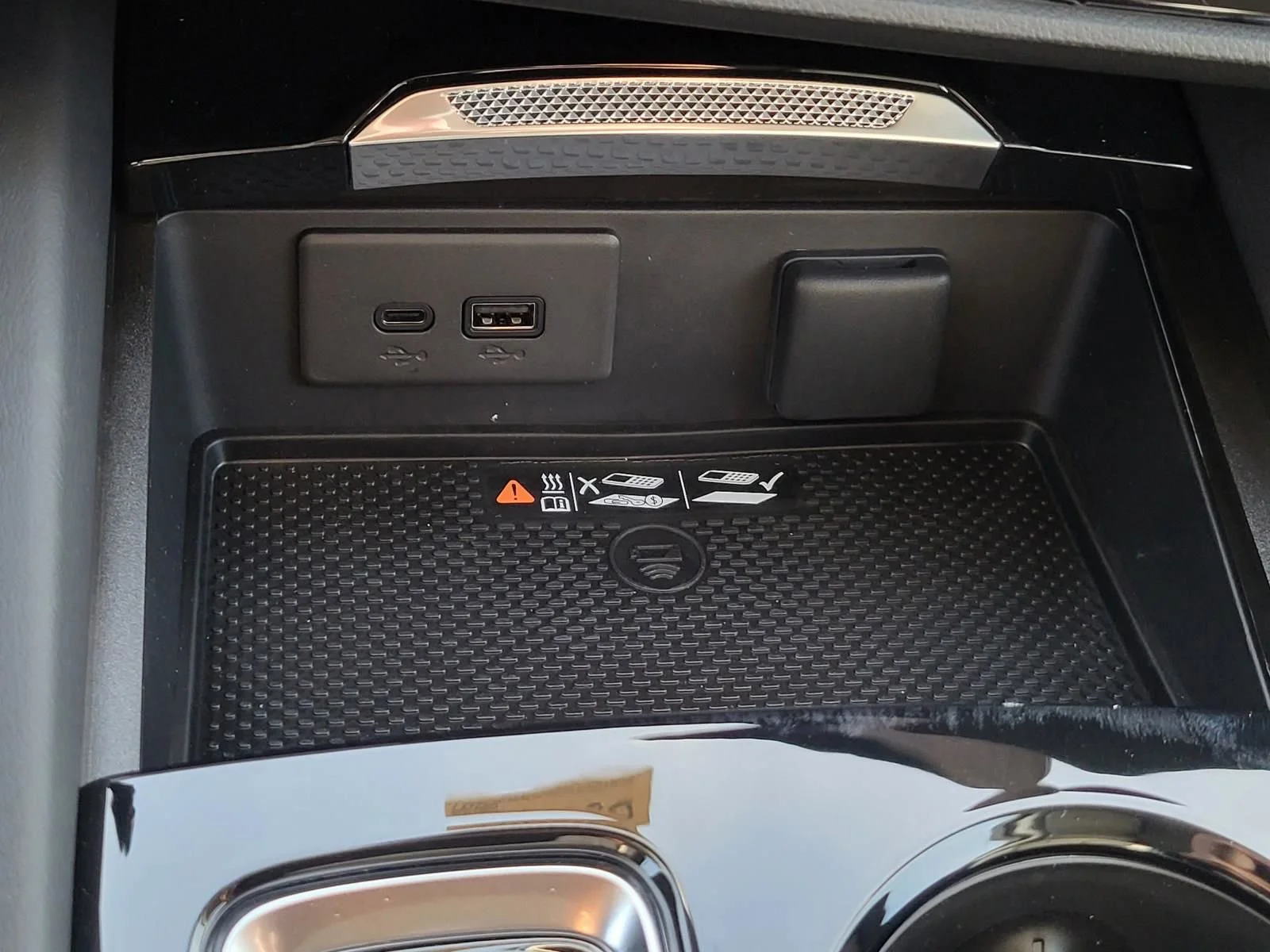 2026 Buick Envision Sport Touring - Photo 10