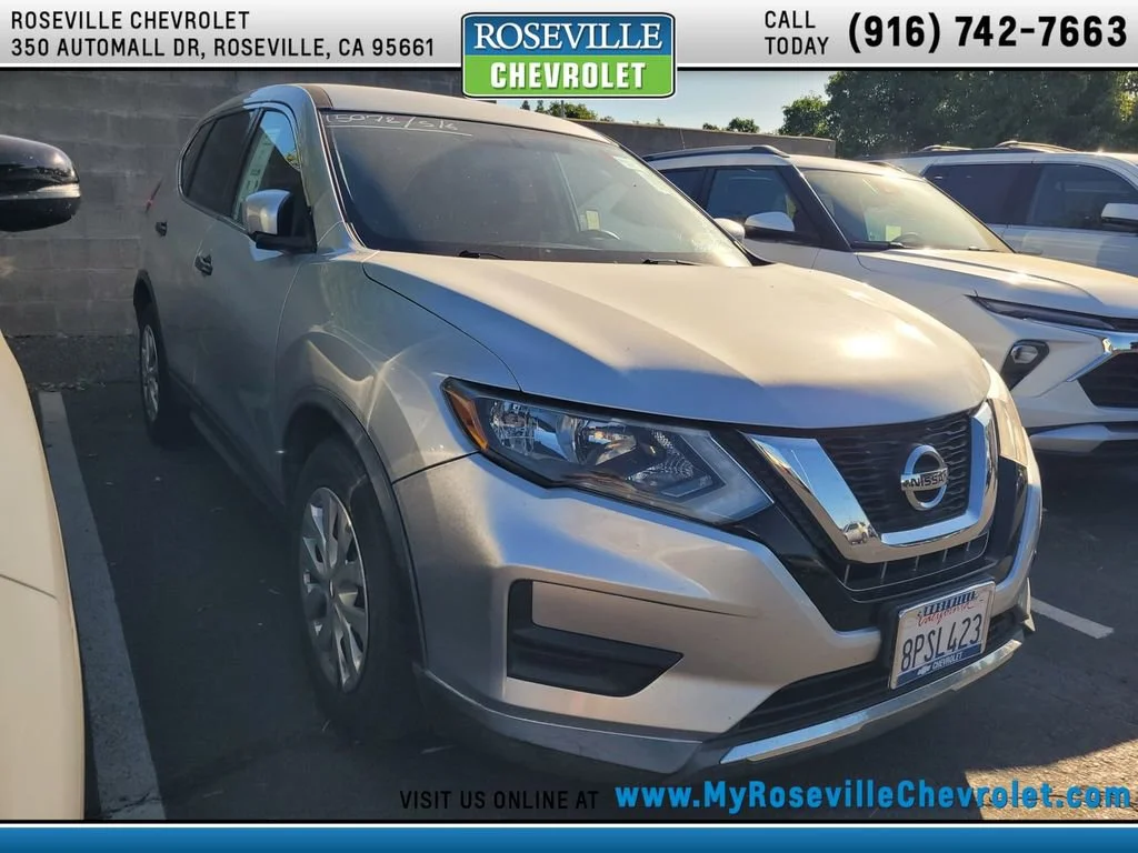2017 Nissan Rogue S FWD's photo