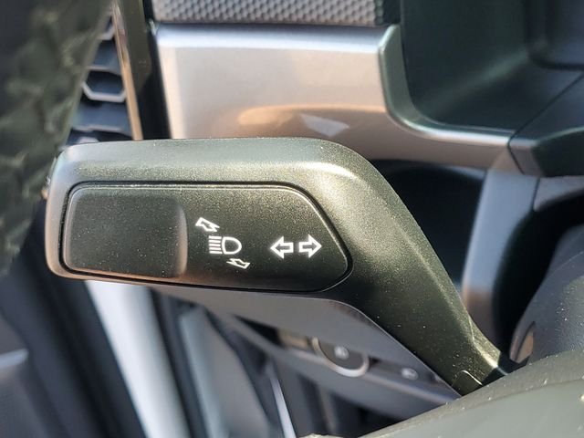 Used 2024 Oxford White Ford XLT image 17