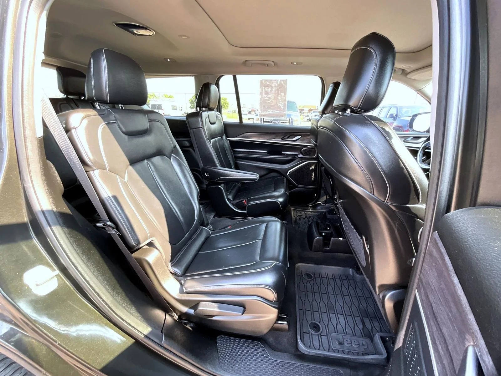 Certified Used 2022 Gray Jeep Limited image 18