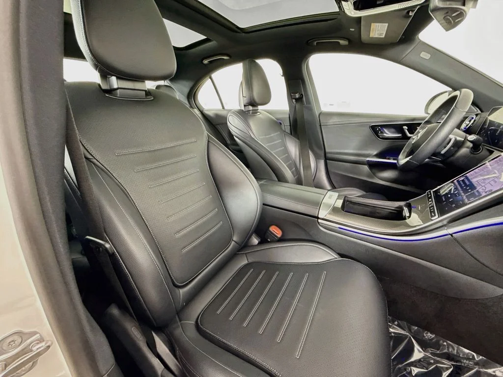 Used 2022 White Mercedes-Benz C 300 image 29