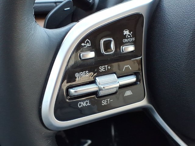 Certified Used 2023 Black Mercedes-Benz GLE 350 image 9