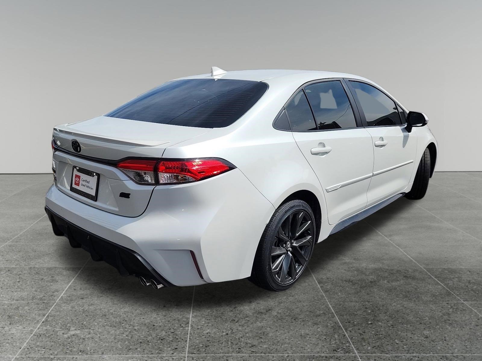 Certified Used 2025 Wind Chill Pearl Toyota SE image 7