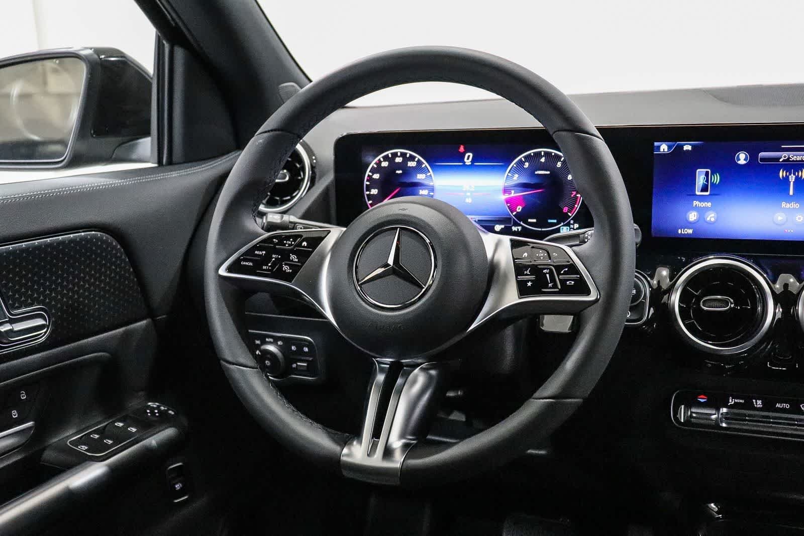 New 2026 Night Black Mercedes-Benz GLA 250 image 16