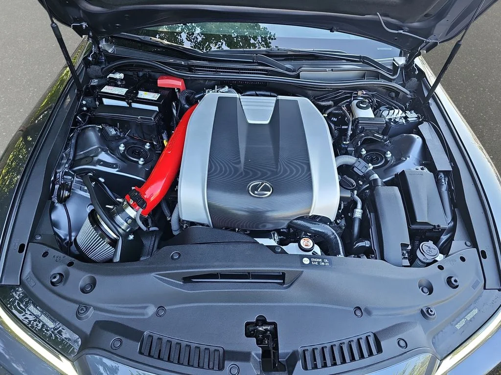 Used 2025 CLOUDBURST GRAY Lexus 300 image 32