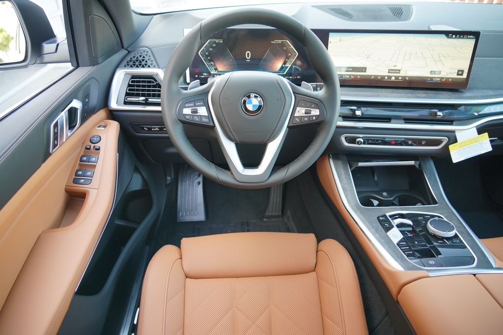 New 2026 Alpine White BMW sDrive40i image 14