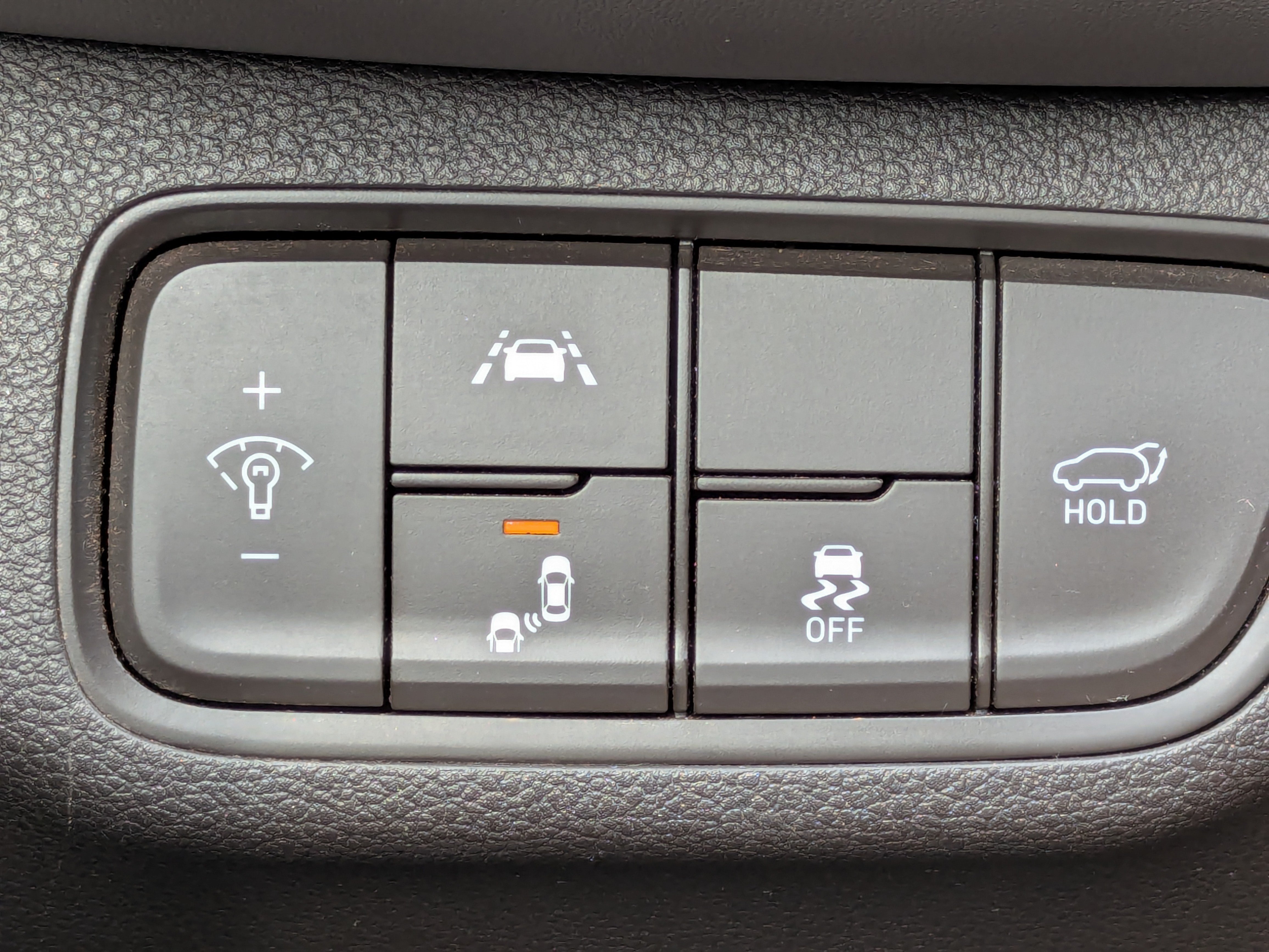 Used 2020 Quartz White Hyundai Limited image 23