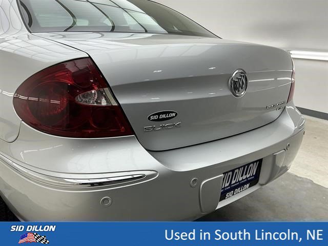 Used 2005 Sterling Silver Metallic Buick CXL image 19