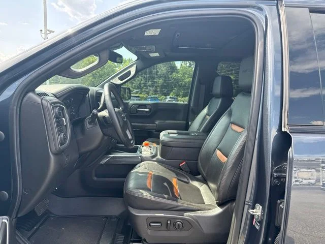 Used 2022 Dark Sky Metallic GMC AT4 image 10