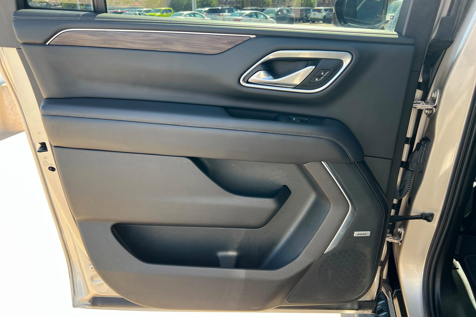 Used 2021 Empire Beige Metallic Chevrolet Z71 image 19
