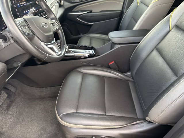 2025 Chevrolet Trax Activ - Photo 14