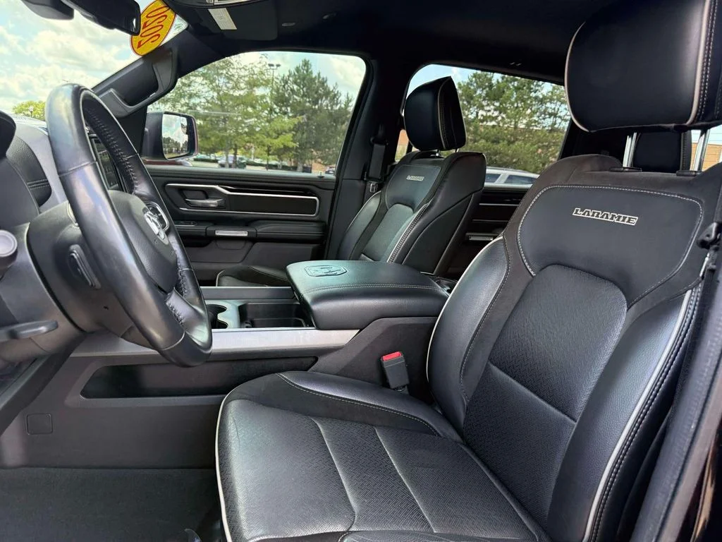 Used 2020 Black Ram Laramie image 15