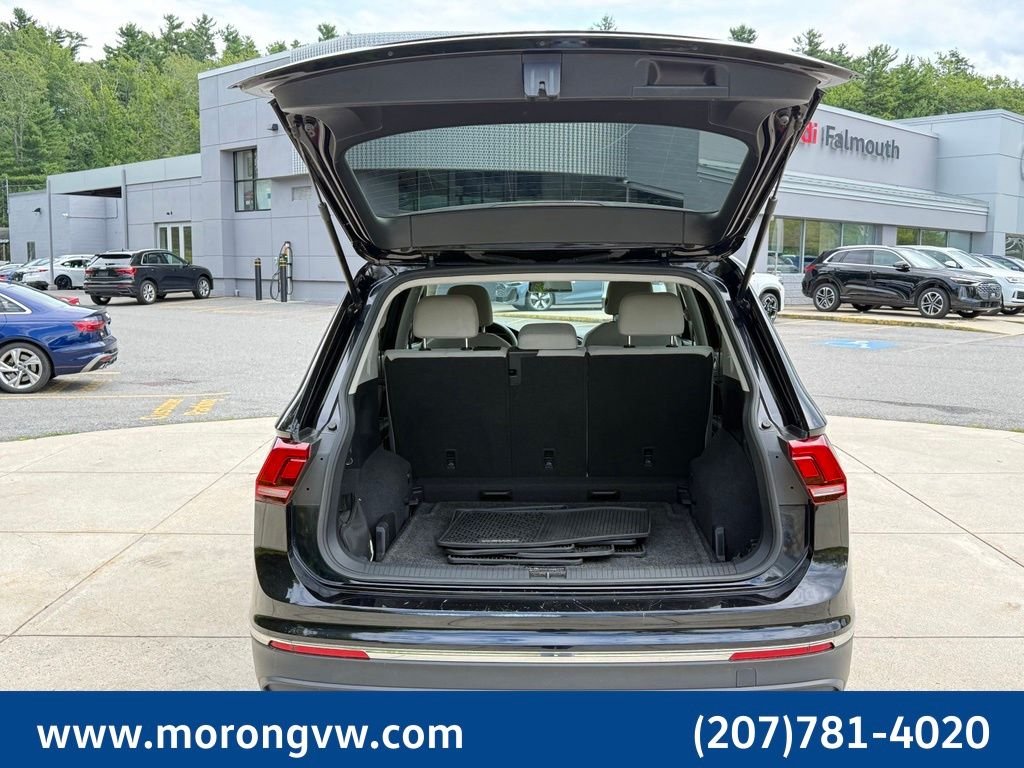 Used 2022 Black Volkswagen 2.0T S image 16