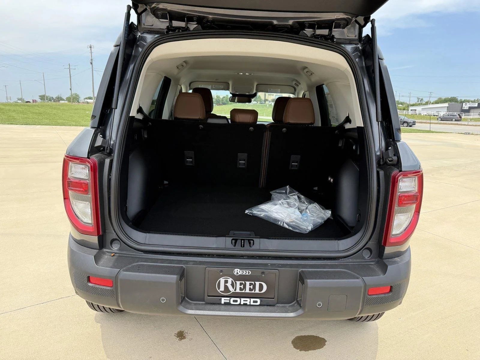 New 2026 Carbonized Gray Metallic Ford Outer Banks® image 10